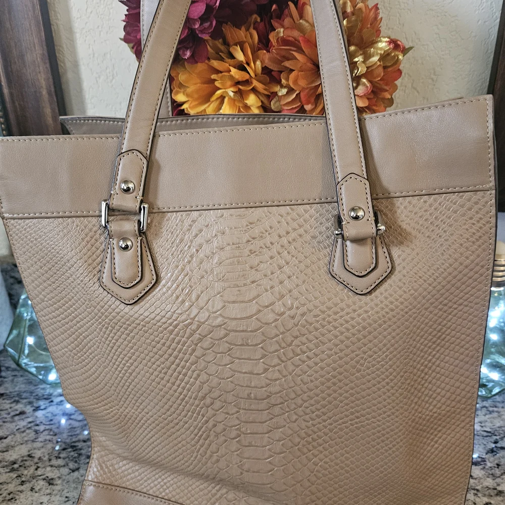 Coach Charlie Python Embossed Leather NWOT Never Used - Picture 5 of 12